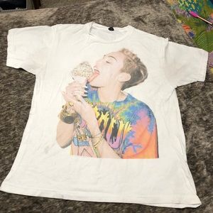 Miley Cyrus T-shirt